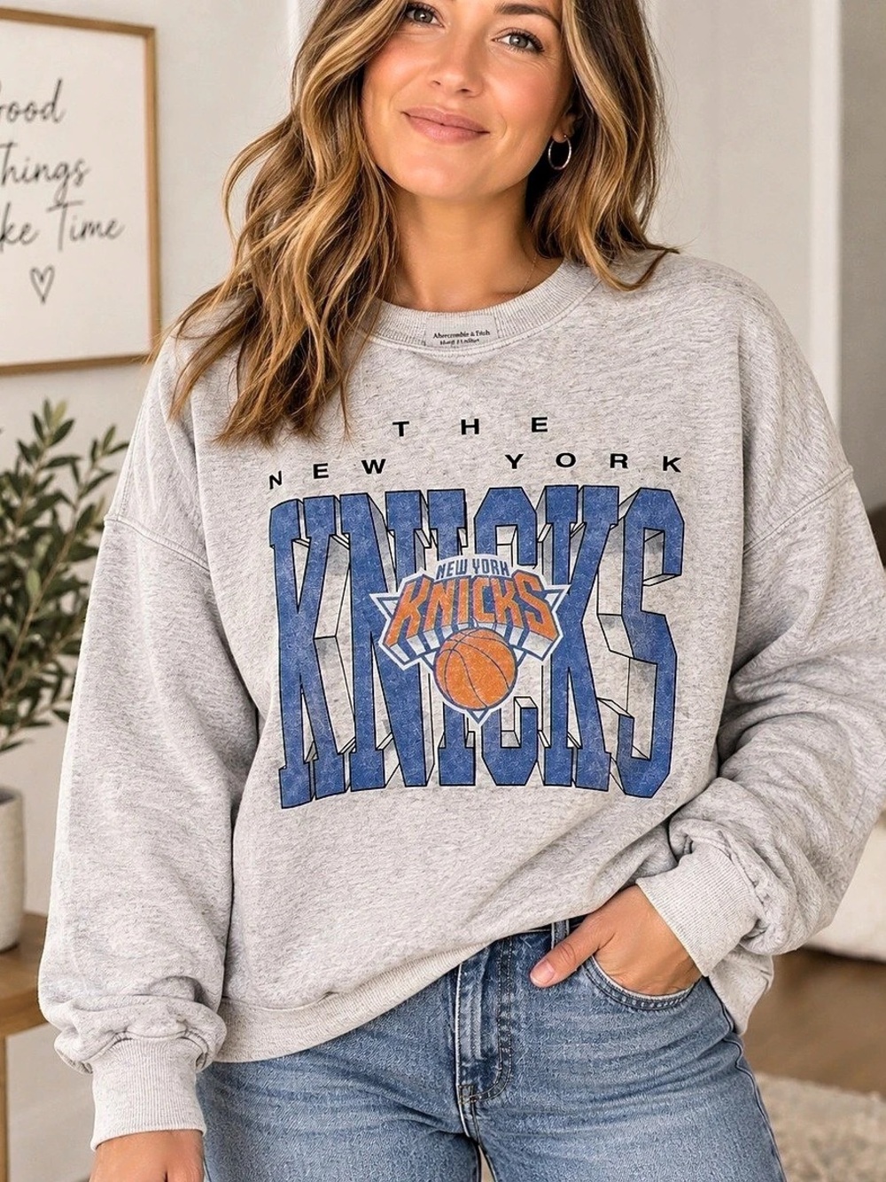 Abercrombie & Fitch New York Knicks sweatshirt Knicks Graphic Sweatshirt in Gray